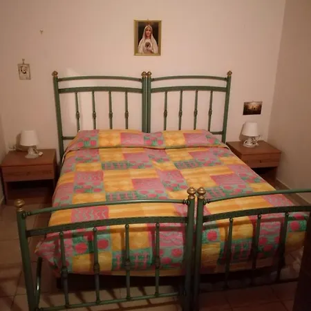 Holiday home Rustico Tra I Mandorli *