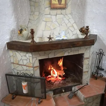 Rustico Tra I Mandorli